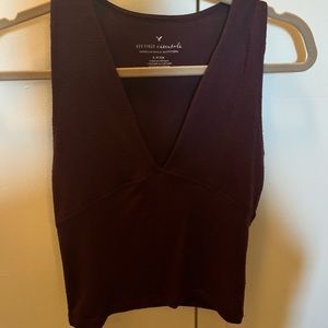 V neck maroon crop neck